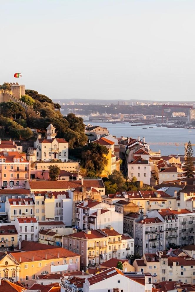 Alfama Deluxe By Homing Lisboa Exterior foto